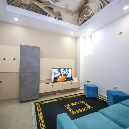 Miki Apartment *